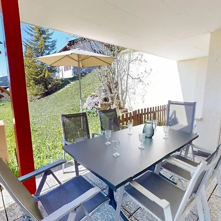 Lägenhet Setaria Fuer 5 Personen Haus Barlangia-lenzerheide Valbella