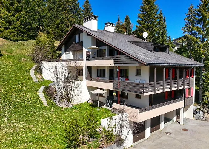 Setaria Fuer 5 Personen Haus Barlangia-lenzerheide